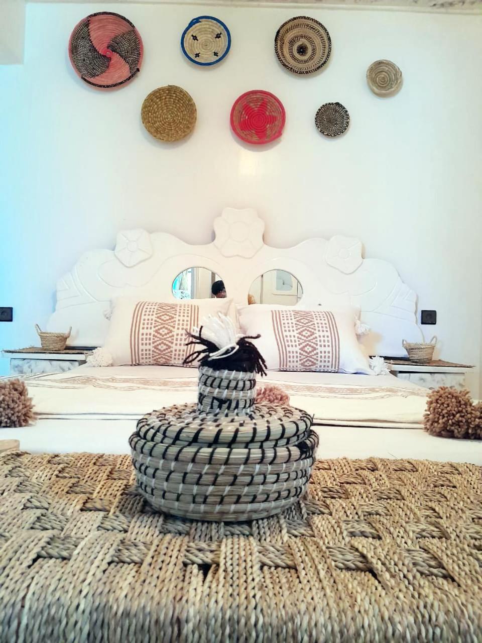 Anza Haven Surf House Bed and Breakfast Agadir Exteriör bild