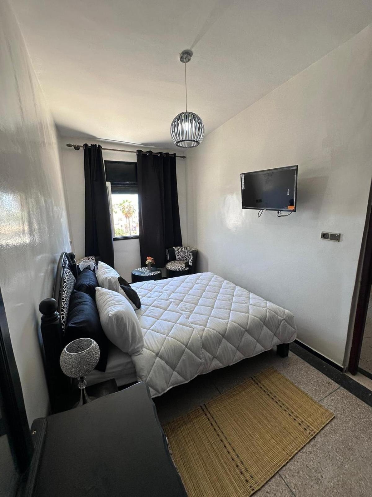 Anza Haven Surf House Bed and Breakfast Agadir Exteriör bild
